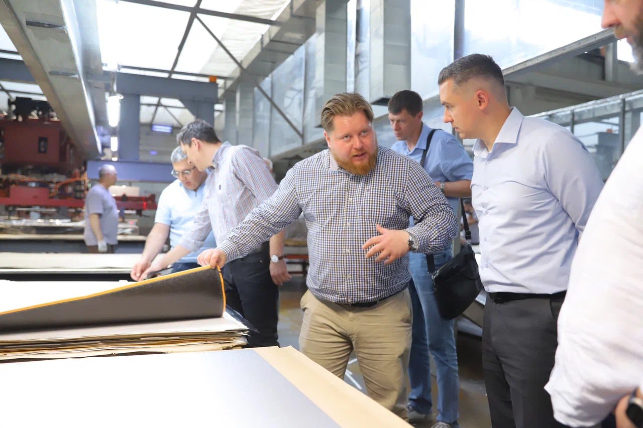 Представители администрации Солнечногорска посетили завод полного цикла Lemark